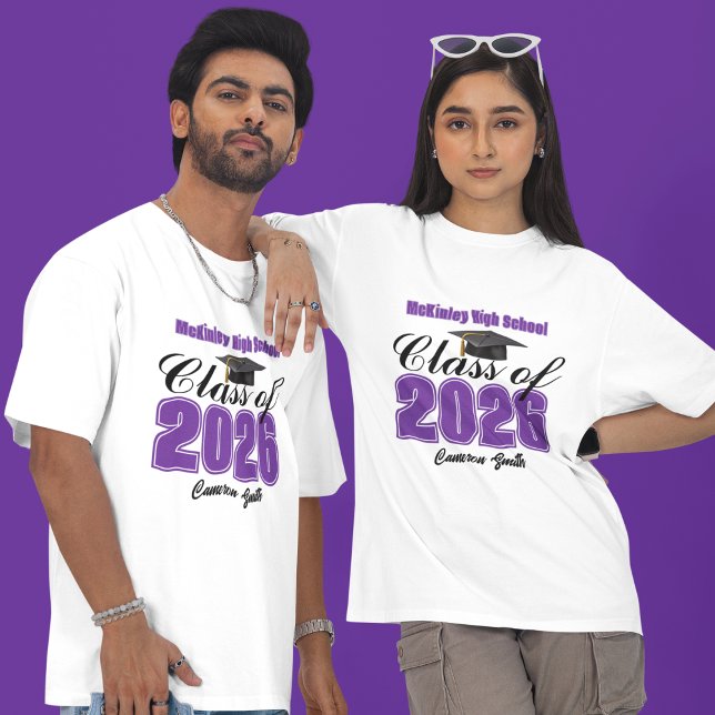 Personalized Purple Class of 2026 Graduation T-Shirt (Von Creator hochgeladen)