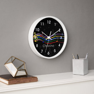 Personalized Rainbow Colored Music Notes Uhr