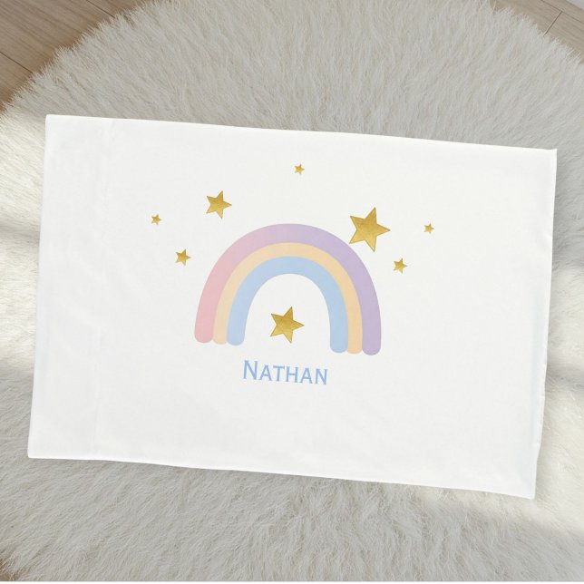 Personalized Rainbow Pillow Cover with Gold Stars  (Von Creator hochgeladen)