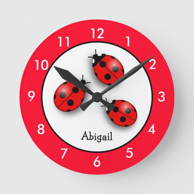 Personalized Red Ladybug Round Clock Runde Wanduhr (Vorderseite)