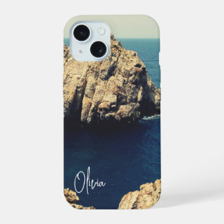 personalized rocky shore line beach side - typo iPhone 15 hülle