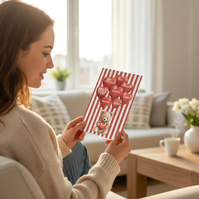 personalized valentines red striped bear  feiertagskarte (Von Creator hochgeladen)