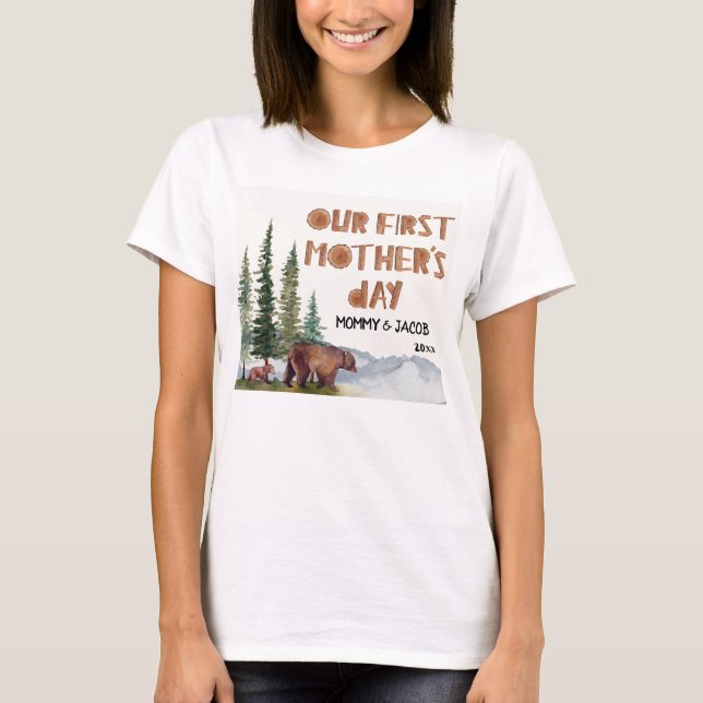 Personalized Watercolor Woodland 1st Mother's Day T-Shirt (Vorderseite)