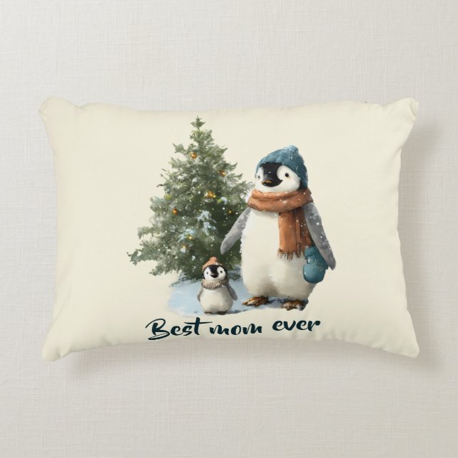 Personalized Winter Penguin “Best Mom Ever” Dekokissen (Vorderseite)