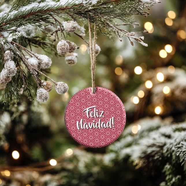 Personalized Winterberry Asanoha Feliz Navidad Keramik Ornament (Thoughtful Custom Gift Idea for Milestones, doubles as an ornament or a collectible gift tag.
)