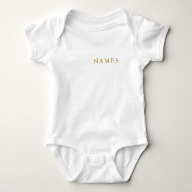 Personalized With Last Name or Nickname on Them Baby Strampler (Vorderseite)