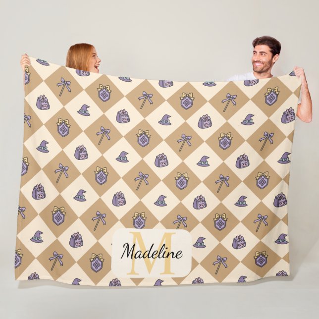 Personalized Wizard School Gold Monogram Name Fleecedecke (Beispiel)