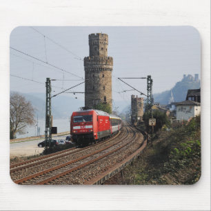 Personenzug in Oberwesel Mousepad