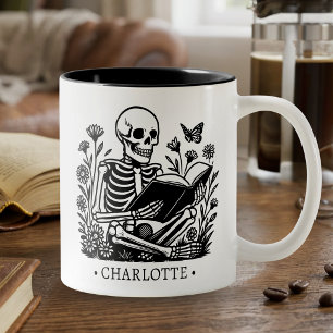 Persönliches Geschenk für Bücherliebhaber: Lesende Zweifarbige Tasse