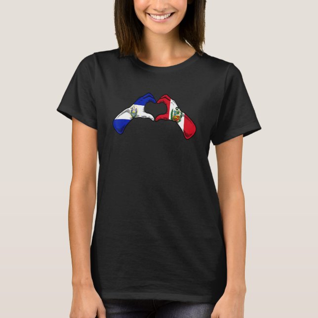 Peru El Salvador Flag Peruvian Salvadorian Heart T-Shirt (Vorderseite)
