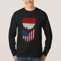 Peruanische amerikanische Flaggen gepeitscht Torn