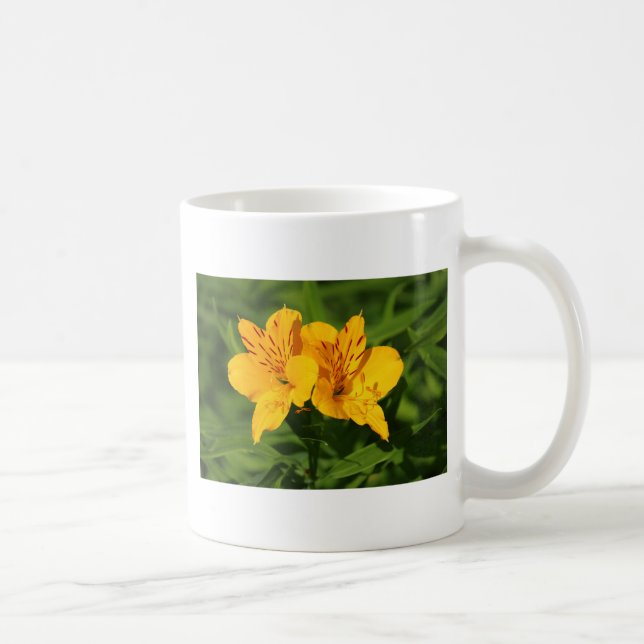 Peruvian Lilies Tasse (Rechts)