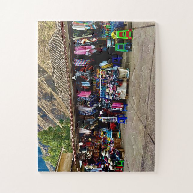 Peruvian Marketplace | Textiles & Treasures Puzzle (Vertikal)