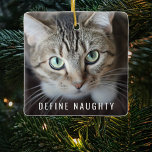 Pet Definition Naughty | Weihnachtsbaum des Fotos Keramikornament<br><div class="desc">Mit diesem personalisierten Weihnachtsbaumschmuck erobern Sie den Urlaubssinn! Dieses Sake-Ornament zeigt zwei Ihrer liebsten Fotos und wird Kinder und Erwachsene gleichermaßen begeistern. Der Text lautet "Naughty definieren", angepasst an den Namen Ihres Tieres und das Jahr. Eine perfekte Art, sich an ein Weihnachtsfest für die kommenden Jahre zu erinnern! *Design-Tipp -...</div>