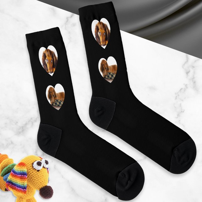 Pet Dog 4 Custom Photos Heart Frames Personalized Socken (Black socks for the dog lover, with 4 custom photos of your pet in cute heart-shaped frames)