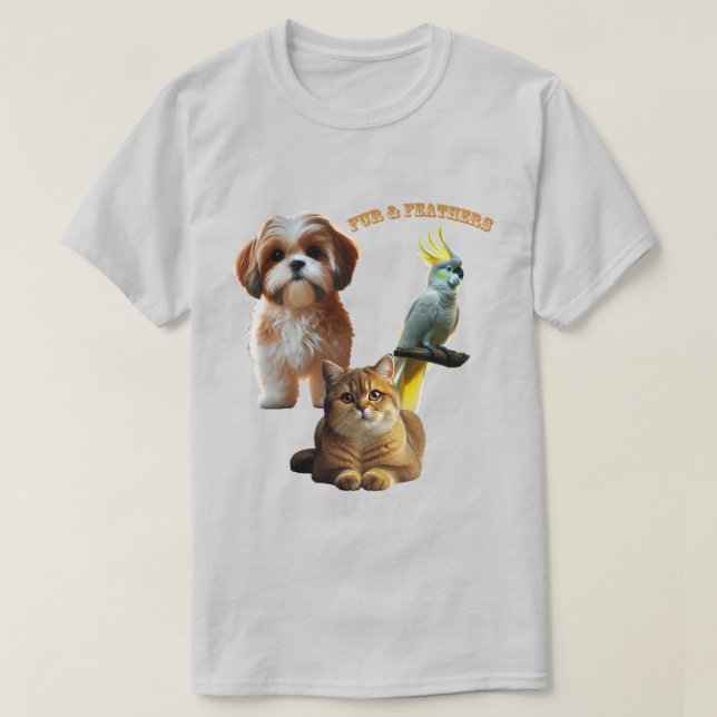 Pet Lover of Fur & Feathers Dog, Cat and Bird URM T-Shirt (Design vorne)