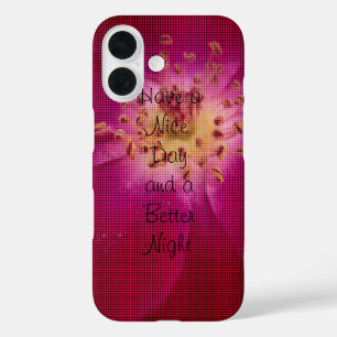 Petal Perfektion: Scheckte Rose Petal Muster Art iPhone 16 Hülle