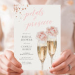 Petals und Prosecco Script Blush Brautparty Einladung<br><div class="desc">Elegante Brautduscheinladung mit einem eigenen Skript "Blätter und Prosecco".</div>