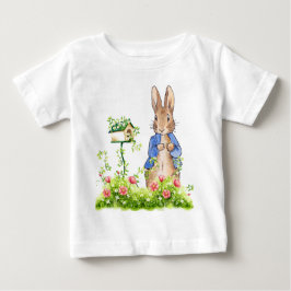 Peter der Kaninchen in seinem Garten Baby T-shirt