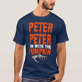 Peter I. ist mit dem Pumpkin Halloween Kostümcoupl T-Shirt
