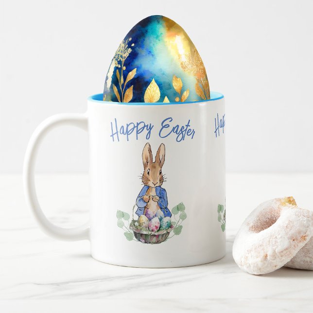 Peter the Rabbit Happy Oaster Zweifarbige Tasse (Pop an Easter egg in one of these Peter rabbit cups for a unique Easter gift.)
