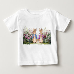 Peter und Flopsy in ihrem Garten Baby T-shirt