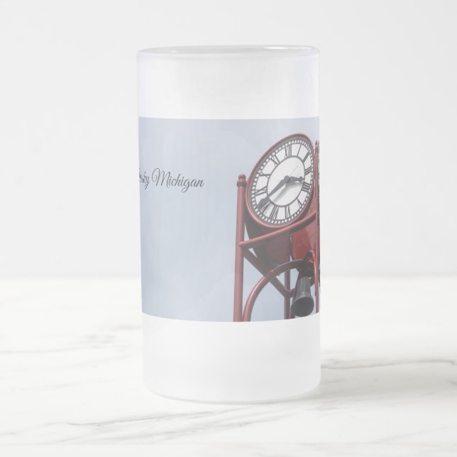 Petosky Tower Clock Mattierte Tasse (Mittel)