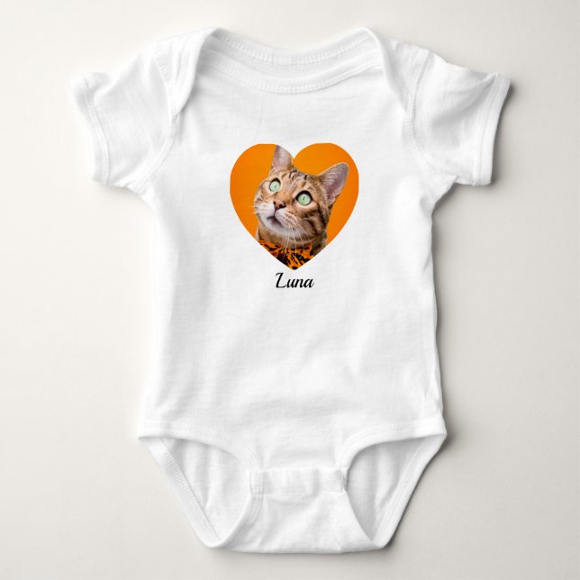 Pet's Cute Modern Typography Name and heart Photo Baby Strampler (Vorderseite)