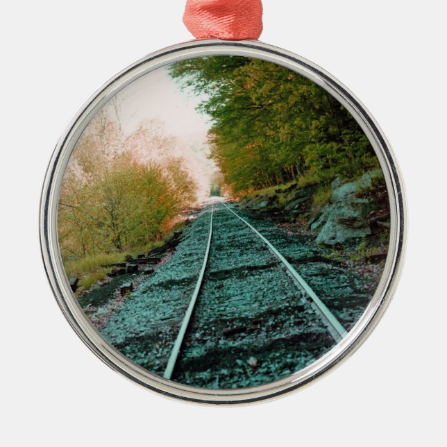 Pfad der Einsamkeit Ornament Aus Metall (Vorne)