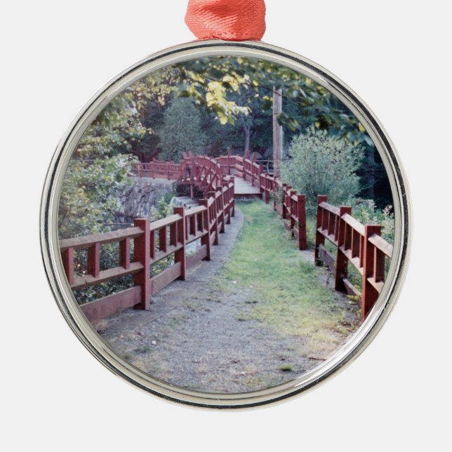 Pfad Unbekannt Ornament Aus Metall (Vorne)