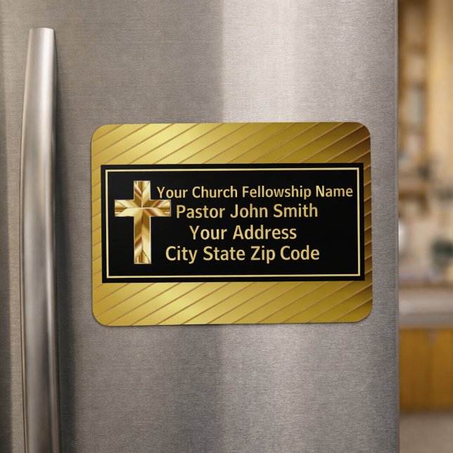 Pfarrkirche Klassisches Gold und Schwarz Magnet (The foil details are simulated in the artwork. No actual foil will be used in making this product.)