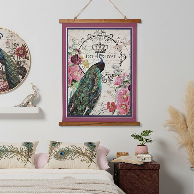 Pfau und Frühlingsblumen Wandteppich Mit Holzrahmen (Von Creator hochgeladen)