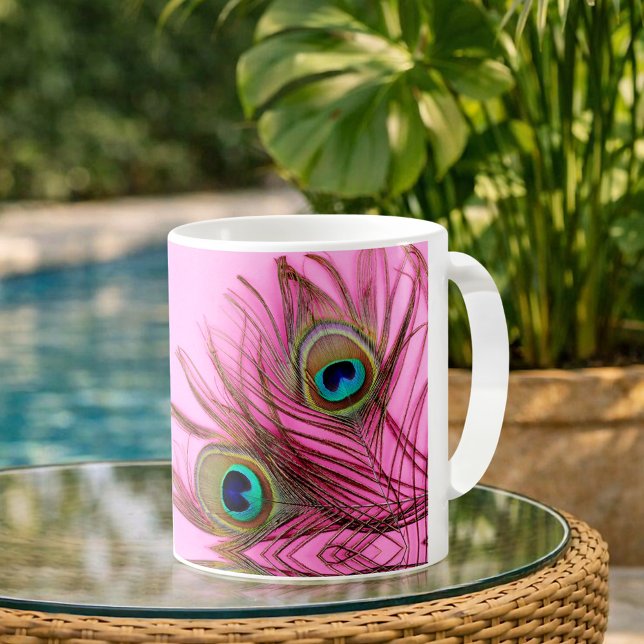 Pfau versieht Kaffee-Tasse mit Federn Tasse (Von Creator hochgeladen)