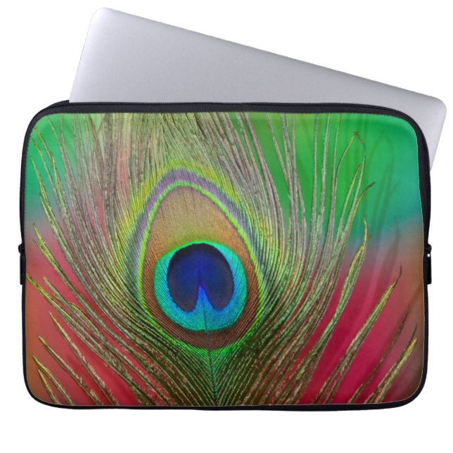 Pfauenfeder nah laptopschutzhülle (Vorderseite)