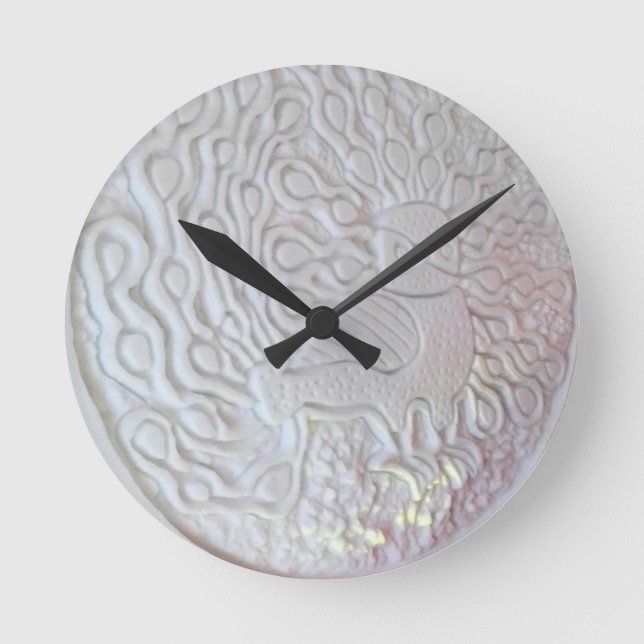 Pfauenskulptur, Hotel de Glace, Quebec Runde Wanduhr (Vorderseite)