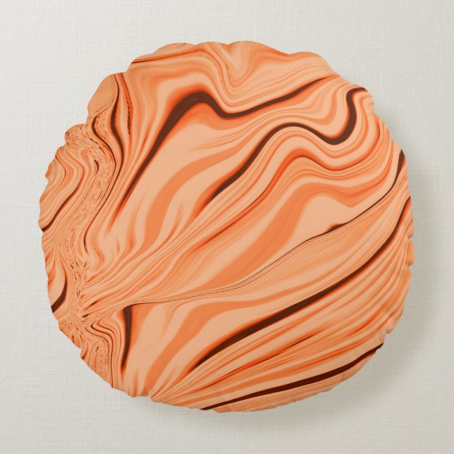 Pfeffer in orangefarbenen, gekrümmten Flaschen Rundes Kissen (Vorderseite)