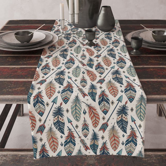 Pfeile Feathers Tribal Table Runner Earth Tones Großer Tischläufer (Arrows Feathers Tribal Table Runner Earth Tones)