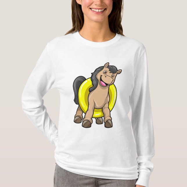 Pferd am Strand mit Schwimmring T-Shirt (Vorderseite)