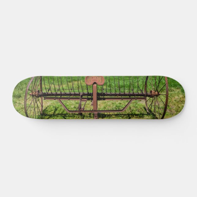 Pferd Gezeichnet Hay Rake Skateboard (Horizontal)