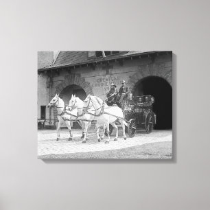 Pferd-Gezeichnetes Feuer Engine, 1922 Leinwanddruck