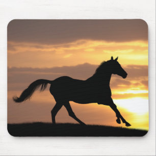 Pferd im Sonnenuntergang Mousepad