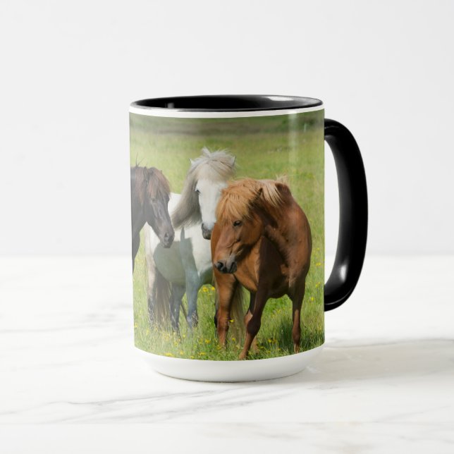 Pferde auf der Ranch, Südisland Tasse (VorderseiteRechts)