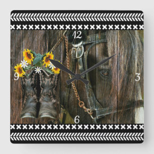Pferde Cowboy Boots Sunflowers Rustic Barn Board Quadratische Wanduhr