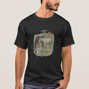 Pferde  Malerei Hengste trinken Wasser bei der R T-Shirt