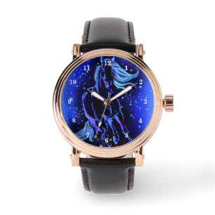 Pferdebeobachtung in blauer Sternennacht Armbanduhr