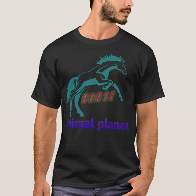 Pferdelogo mit Dressursport auf dem Tierplaneten T-Shirt (Vorderseite)