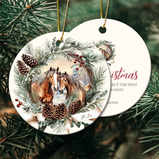 Pferdezuchttier Weihnachtspinecone Keramik Ornament (Horses farm animal Christmas pinecone wreath Ceramic Ornament)