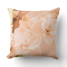 Pfirsichfarben und grüne Dekoration