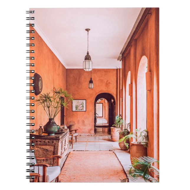 PFLANZER MIT PFLANZE IN DER NÄHE DER RÄUME RUG INN NOTIZBLOCK (Vorderseite)