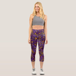 Pflaumenmuster, Lila und Gold-Marmor-Textur Capri Leggings